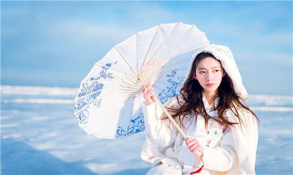 江达试管代怀生子多少钱一个？助孕之路的费用分析与方案选择